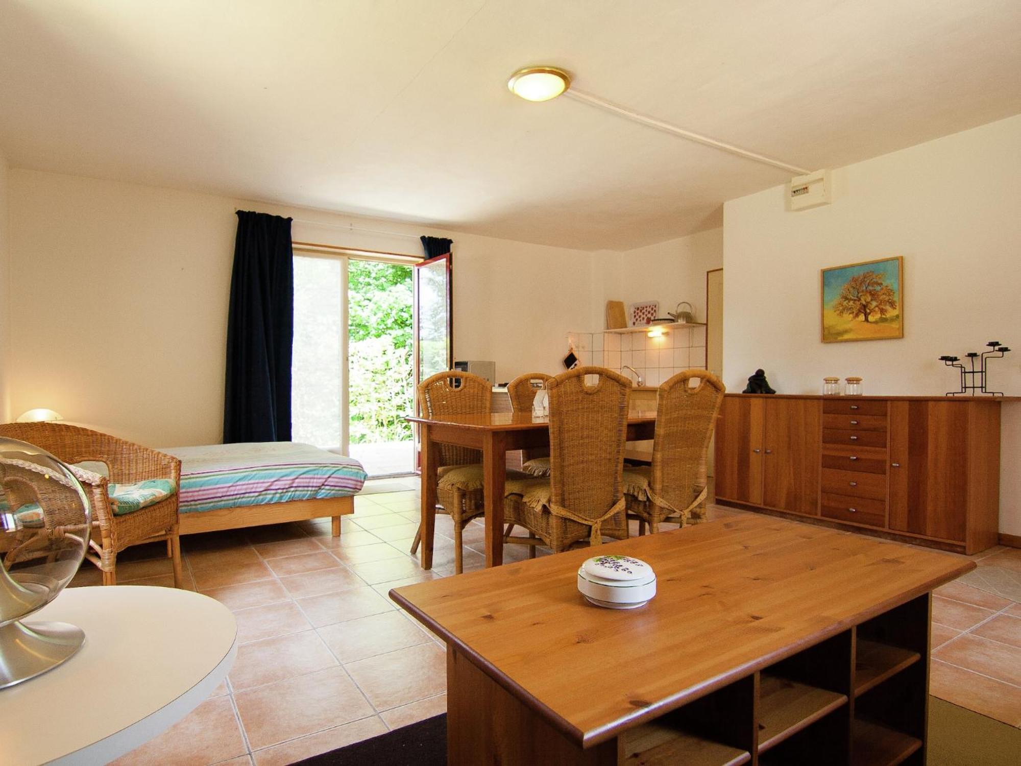Appealing Apartment In Vezac With Swimming Pool Beynac-et-Cazenac Exteriér fotografie